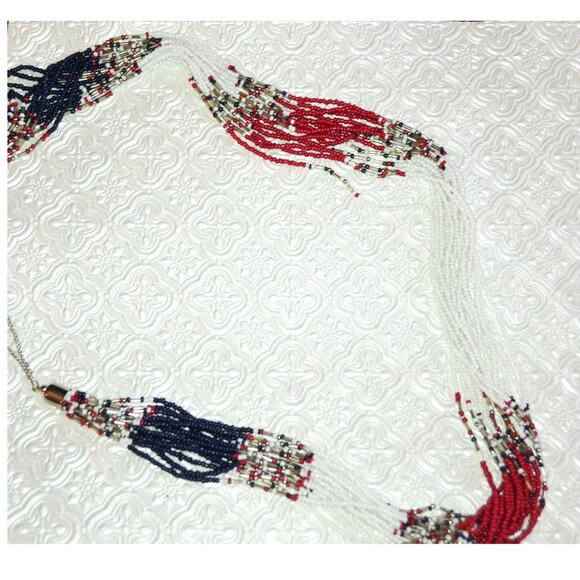Red White Blue Beaded Necklace 17 Inch Length Patriotic Wear Woman's Jewlery - Picture 3 of 6